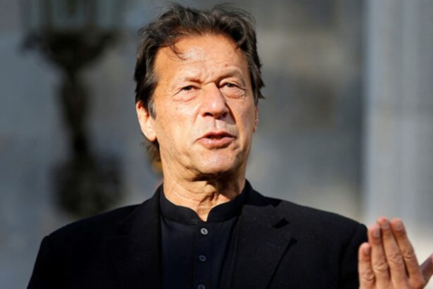 Imran Khan disqualified by ECP 1
