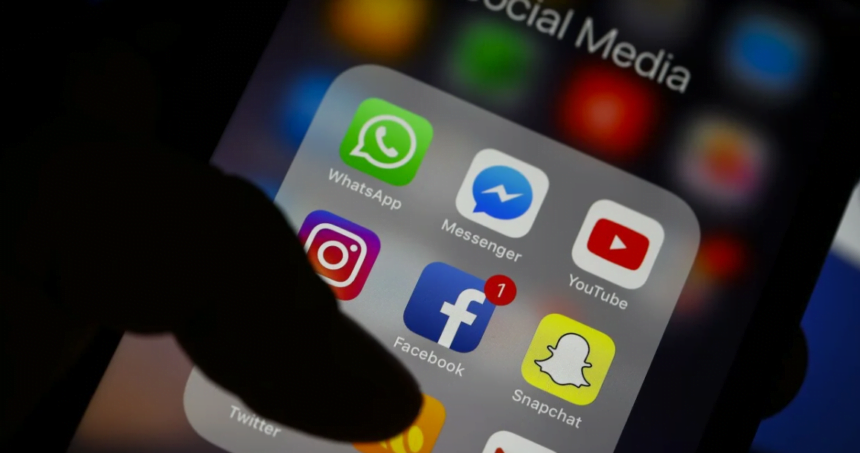 After a global outage Facebook WhatsApp and Instagram were partially restored