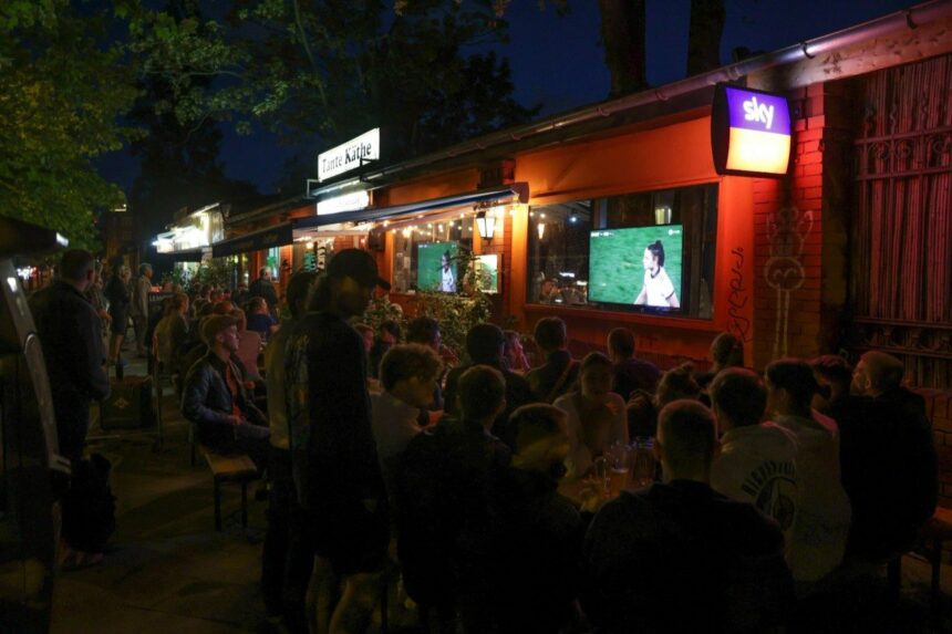 German football bars are boycotting the Qatar World Cup