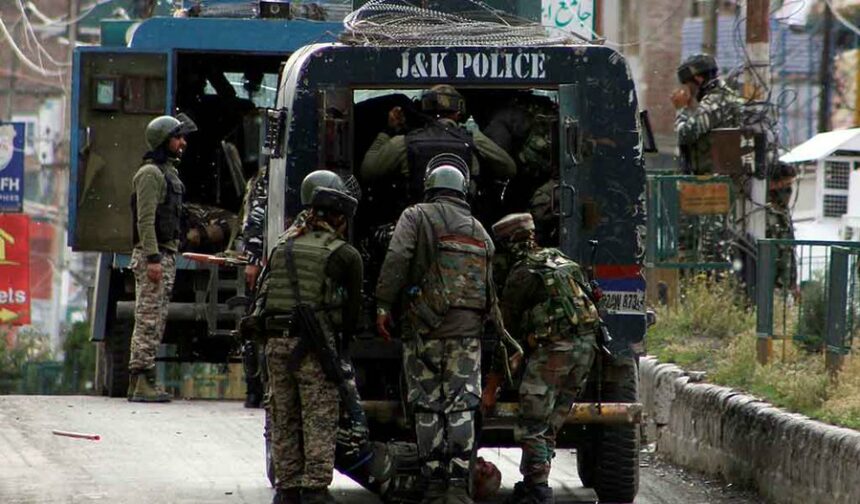 Indian Illegally Occupied Jammu and Kashmir police raid journalists houses in response to internet threats